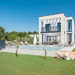 Villa Grota