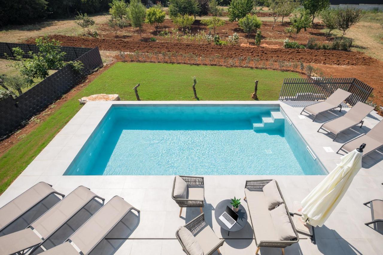 Grota Villa *